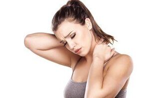 درد در گردن و شانه ها - اولین علائم پوکی استخوان گردن