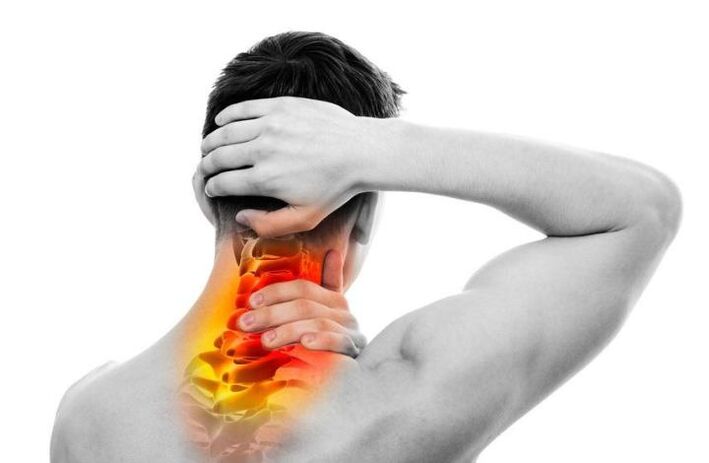 یکی از علائم پوکی استخوان گردن درد مداوم یا ضربان دار است. 
